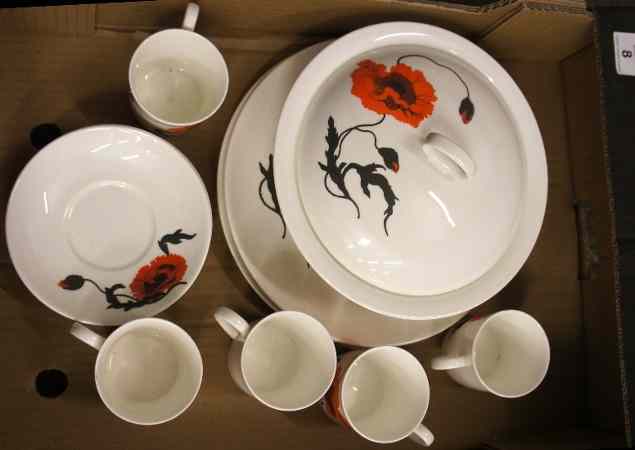 Appraisal: Wedgwood Susie Cooper Cornpoppy Tableware comprising x Dinner Plates Lidded