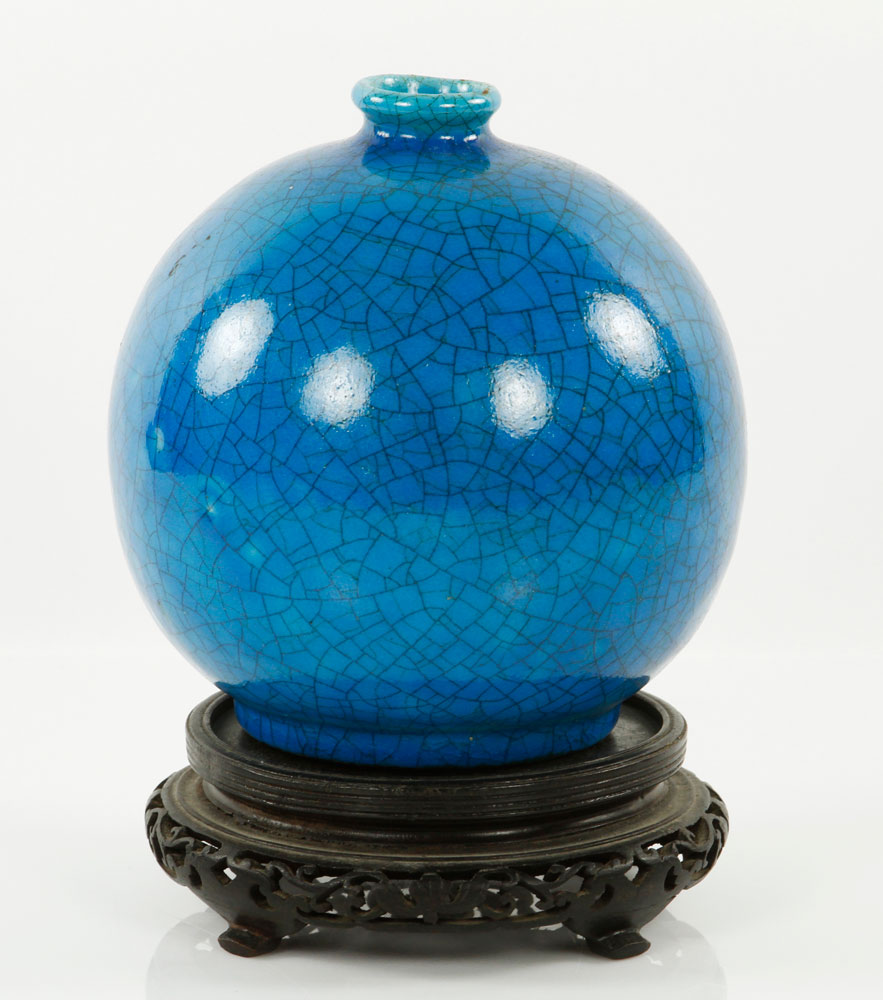 Appraisal: - Republic Period Chinese Crackleware Vase Republic Period Chinese crackleware