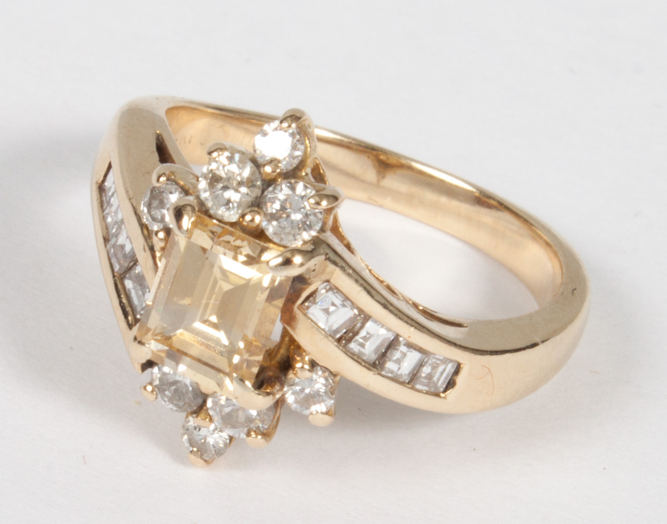 Appraisal: Lady's gold and diamond ring center fancy yellow square diamond