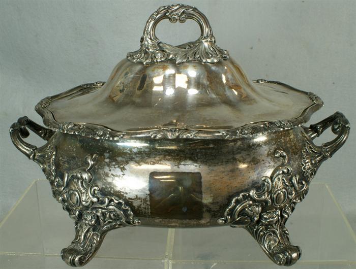 Appraisal: Sheffield plated silver covered tureen with mark of Blagdon Hodgson