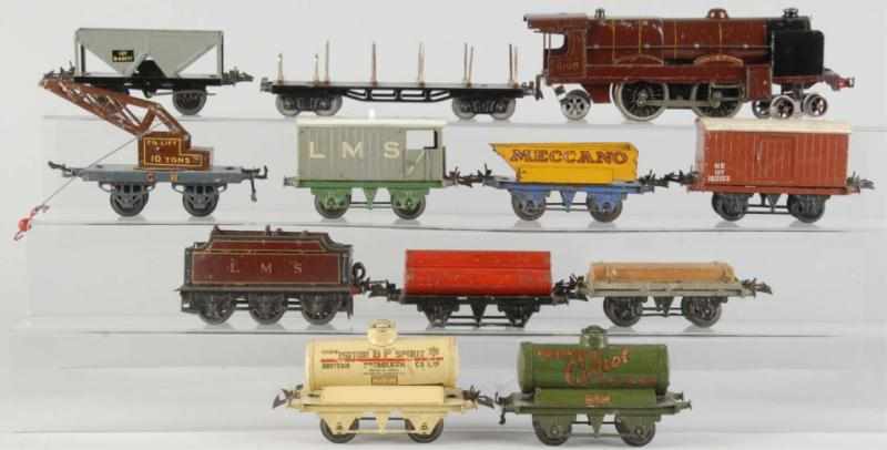 Appraisal: Lot of Hornby Train Engines Cars Description English Pre-war O-gauge