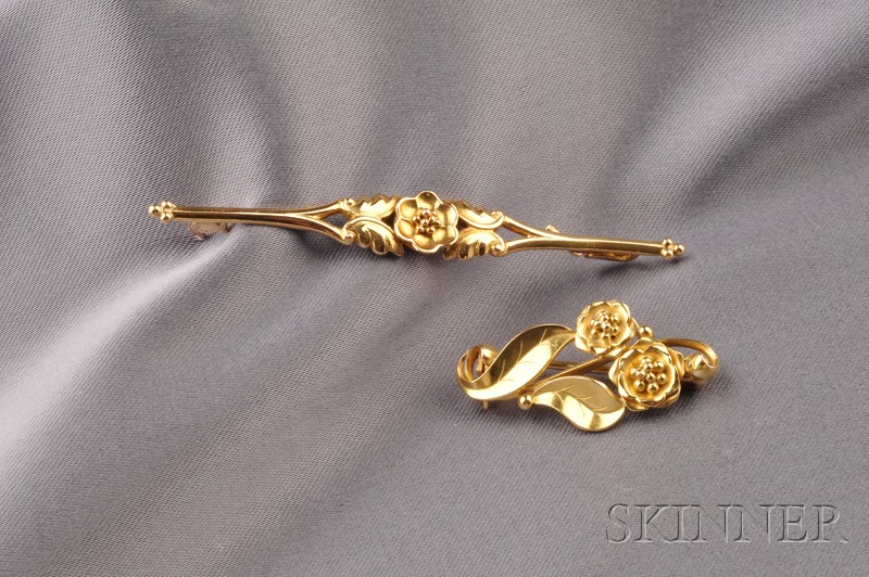 Appraisal: Two kt Gold Flower Brooches Georg Jensen one with -