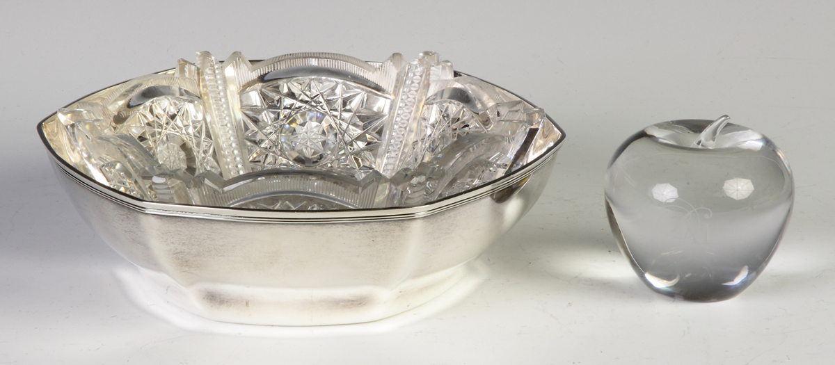 Appraisal: Tiffany Co Crystal Apple Paperweight Engraved monogrammed Sgn Tiffany Co