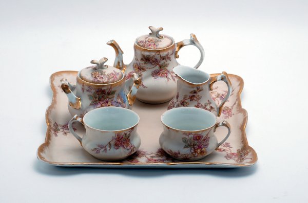 Appraisal: Limoges tea for two set includes tray two tea cups