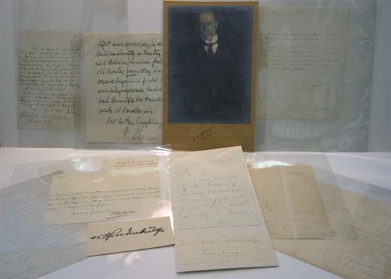 Appraisal: POLITICIANS--EUROPEAN Group of items Signed or Signed and Inscribed Format