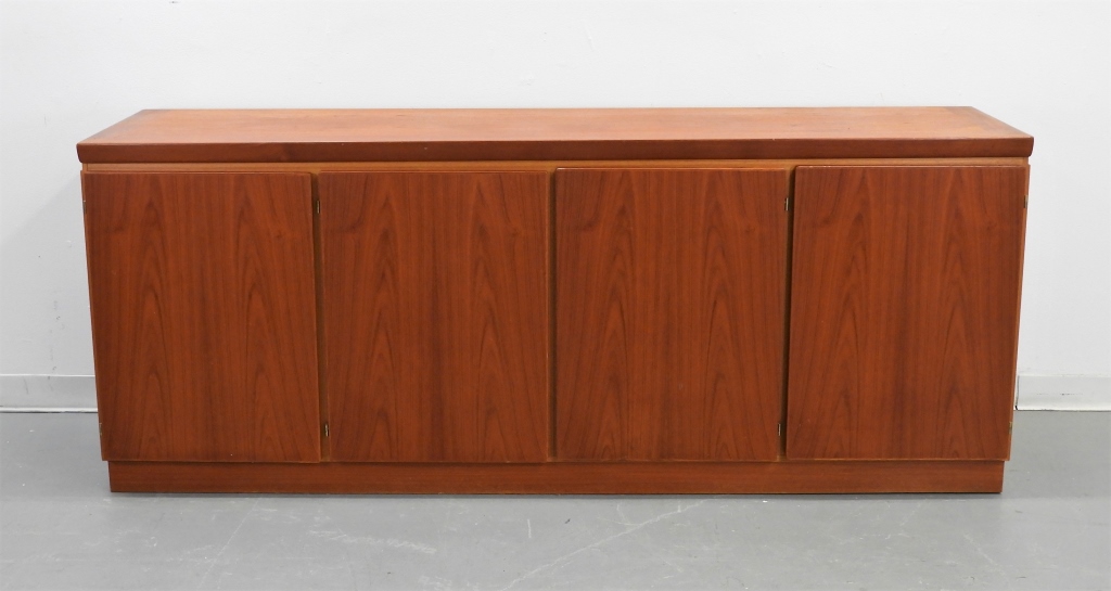 Appraisal: MCM SKOVBY TEAKWOOD CREDENZA Denmark th CenturyRectangular top over four