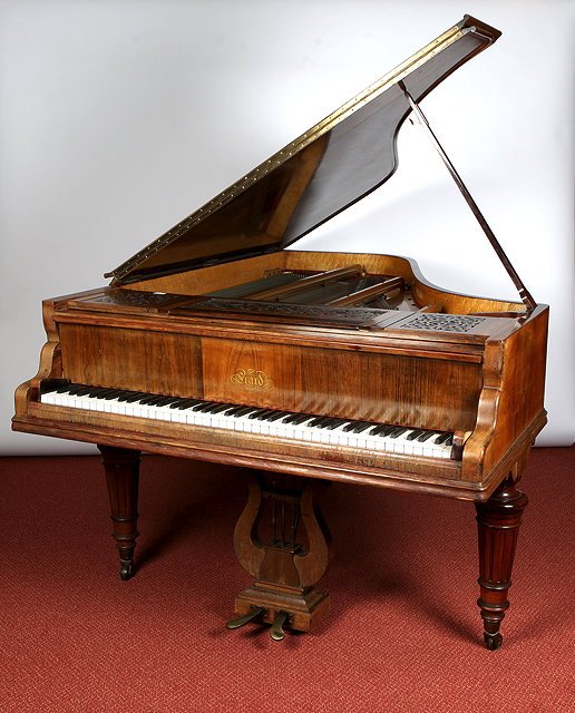 Appraisal: AN ERARD PARIS ROSEWOOD BOUDOIR GRAND PIANO FORTE on turned