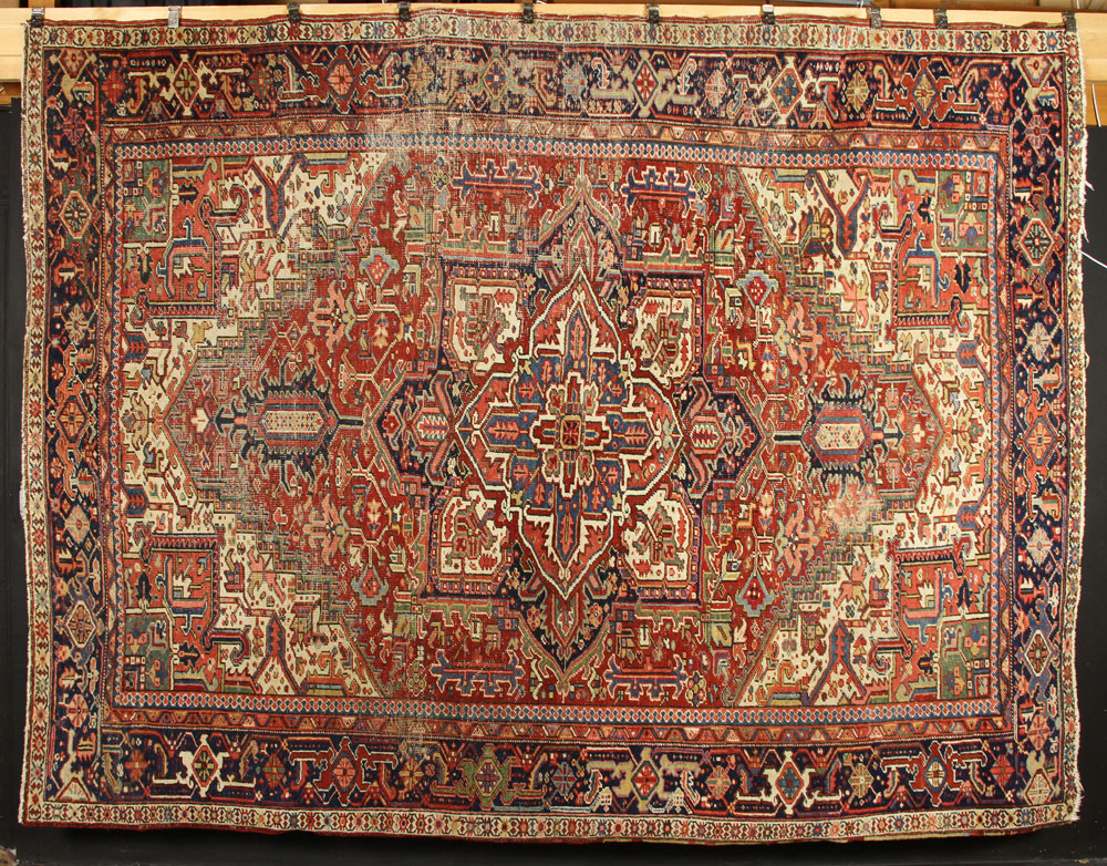 Appraisal: - Antique Persian Heriz Carpet Antique Persian Heriz carpet '