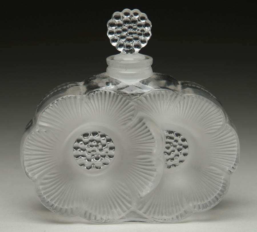 Appraisal: LALIQUE DUFLORES BOTTLE Beautiful Lalique scent bottle is in the