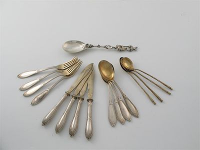 Appraisal: A set of four Russian silvergilt lemon tree spoons with