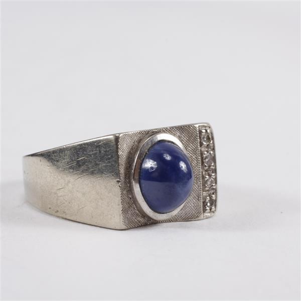 Appraisal: White gold k Modern Blue Star Sapphire and diamond ring