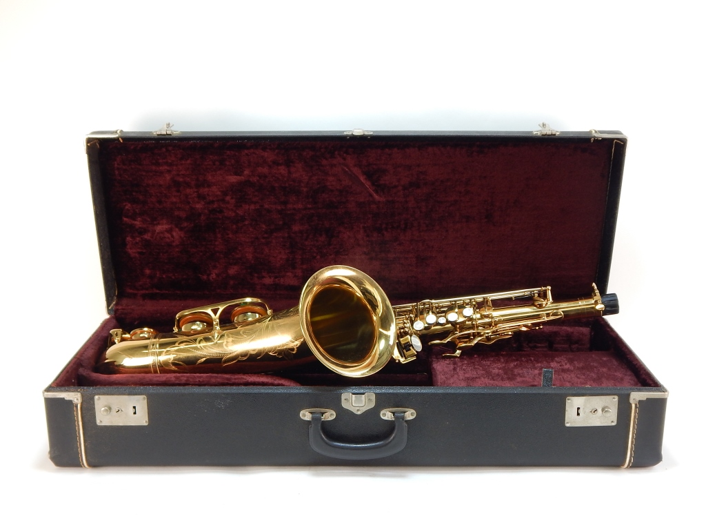 Appraisal: HENRI SELMER MARK VI TENOR SAXOPHONE France C Nicely engraved