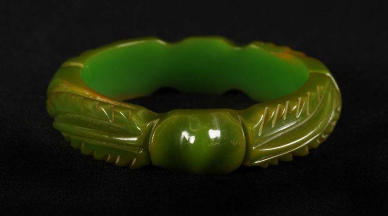 Appraisal: Bakelite Deeply Carved Green Leaf Bracelet Condition Excellent Size -