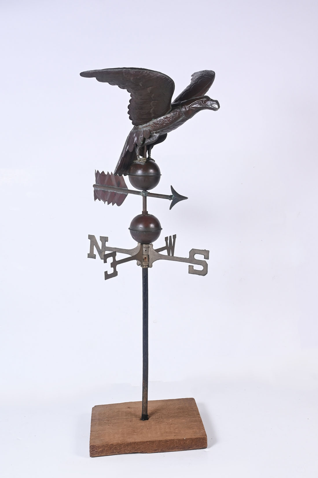 Appraisal: COPPER AMERICAN EAGLE WEATHERVANE ON STAND Early th-century Copper Full