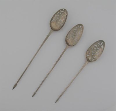 Appraisal: Three various fancy-back mote spoons all marked London -