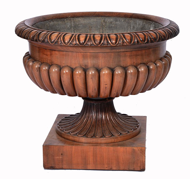 Appraisal: A GEORGE IV CAMPANA SHAPED MAHOGANY CISTERN OR WINE COOLER