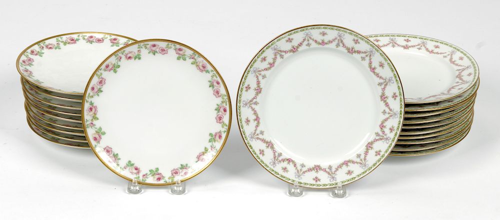 Appraisal: Suite of Haviland French Porcelain Limoges Dinner Plates Suite of