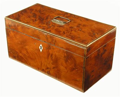 Appraisal: An early th century yew wood tea caddy with banding