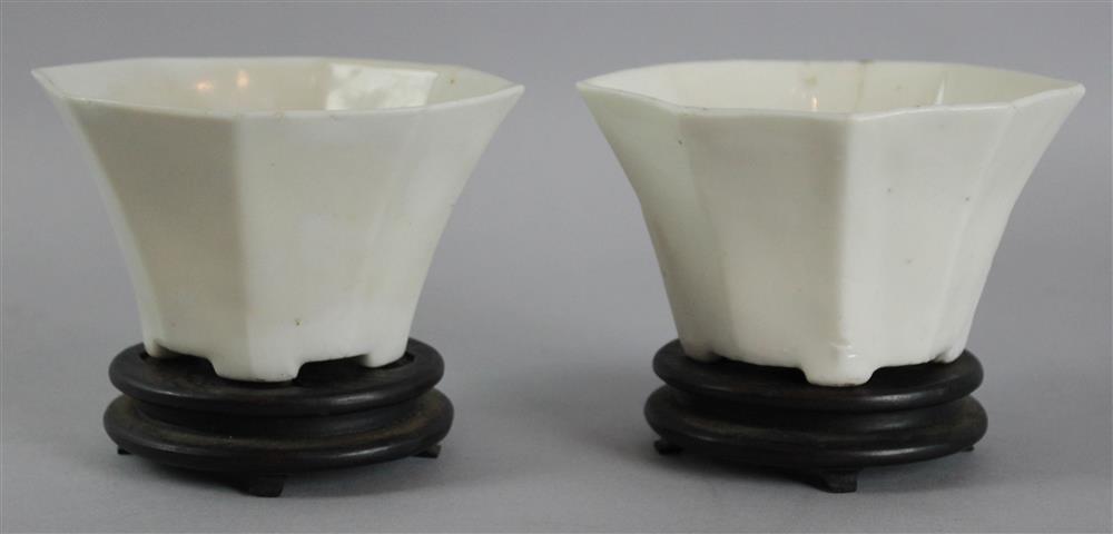 Appraisal: PAIR OF CHINESE BLANC-DE-CHINE OCTAGONAL LIBATION COUPES TH C with