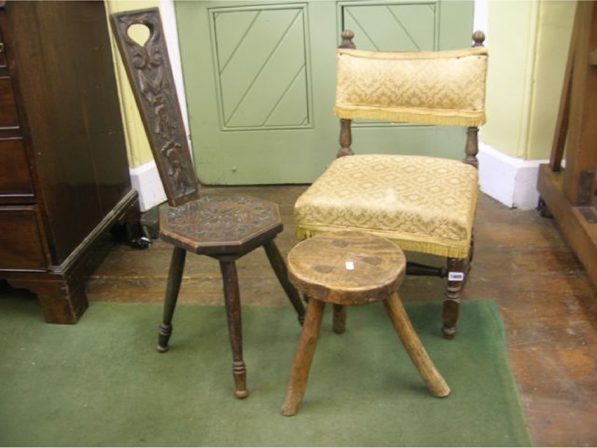 Appraisal: An Old English beechwood child's or side chair in a