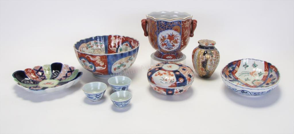 Appraisal: Group of Oriental Porcelain nine pieces total including oval Imari