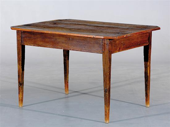 Appraisal: Southern yellow pine farm table mid- th century three board