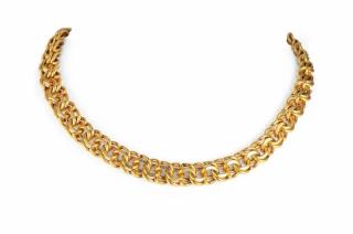 Appraisal: A Gold Chain Necklace A Gold Chain Necklace Featuring a