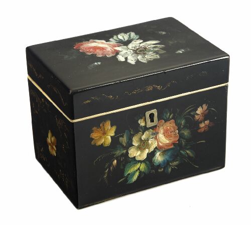 Appraisal: An early Victorian papier mache tea caddy the black hinged