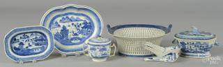 Appraisal: Chinese export blue and white porcelain th c to include