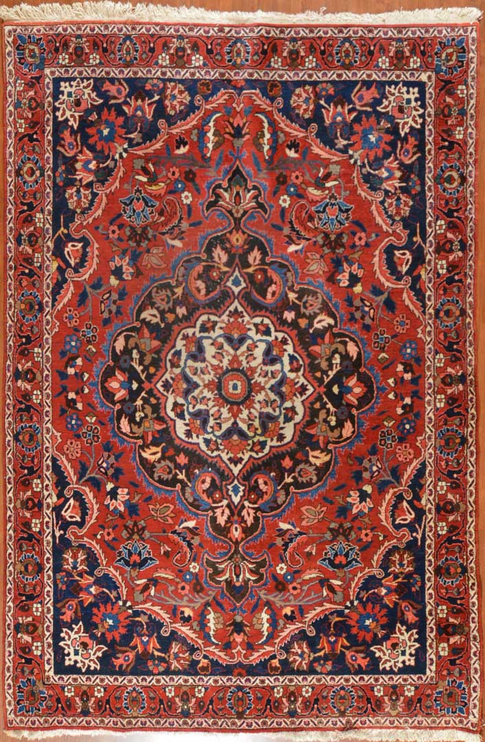 Appraisal: Persian Bahktiari rug approx x Iran circa Condition Some wear