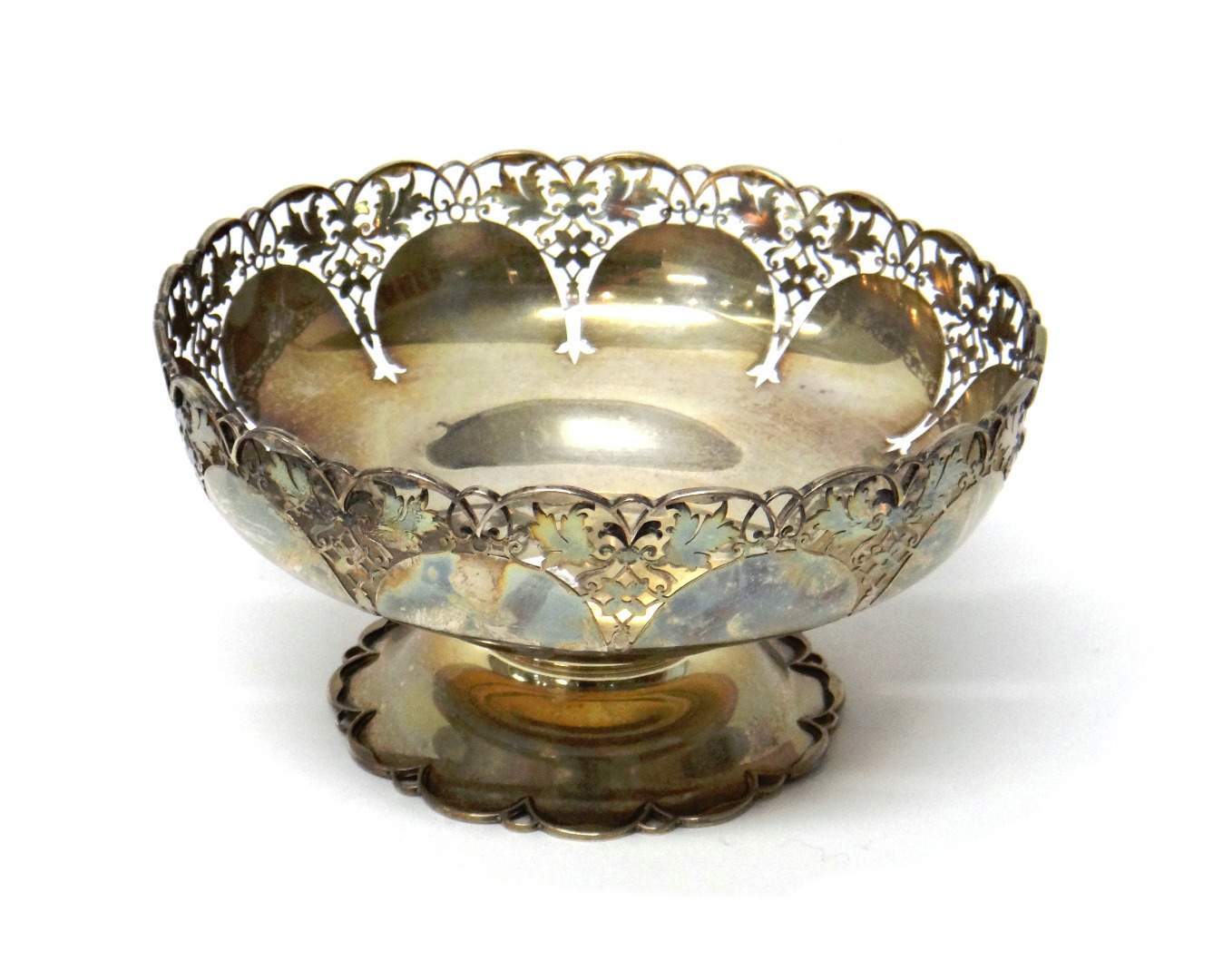 Appraisal: A George VI silver fruit bowl by Mappin Webb Sheffield