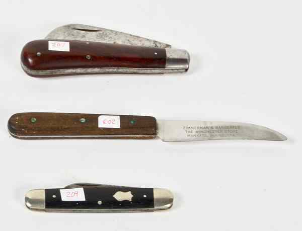 Appraisal: Winchester Knives Lot of Three Lot includes a hawk-bill pocket