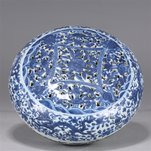 Appraisal: Rare Chinese th Century Ming Dynasty blue and white porcelain