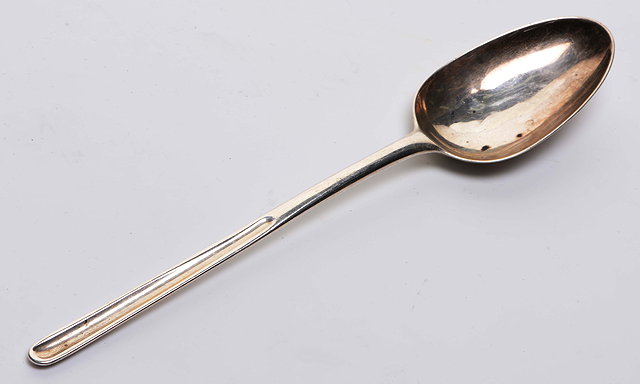 Appraisal: AN TH CENTURY SILVER MARROW SPOON The marks partially rubbed