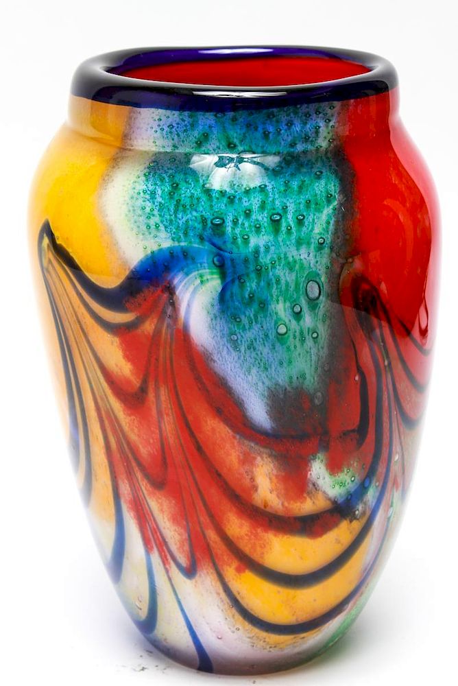 Appraisal: Contemporary Art Glass Hand-Blown Vase Contemporary hand-blown art glass vase