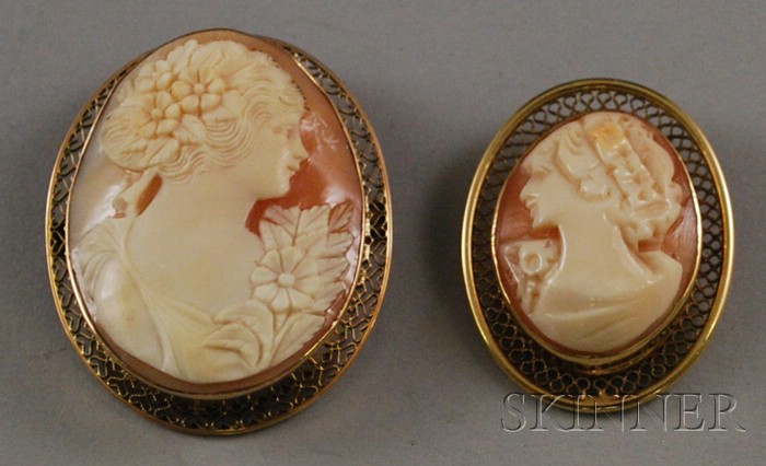 Appraisal: Two Gold-framed Shell-carved Cameo Pendant Brooches the larger framed in