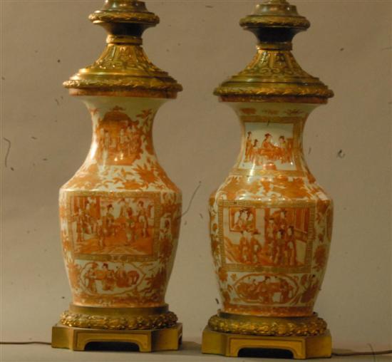 Appraisal: PAIR ANTIQUE CHINESE VASES Mounted as lamps