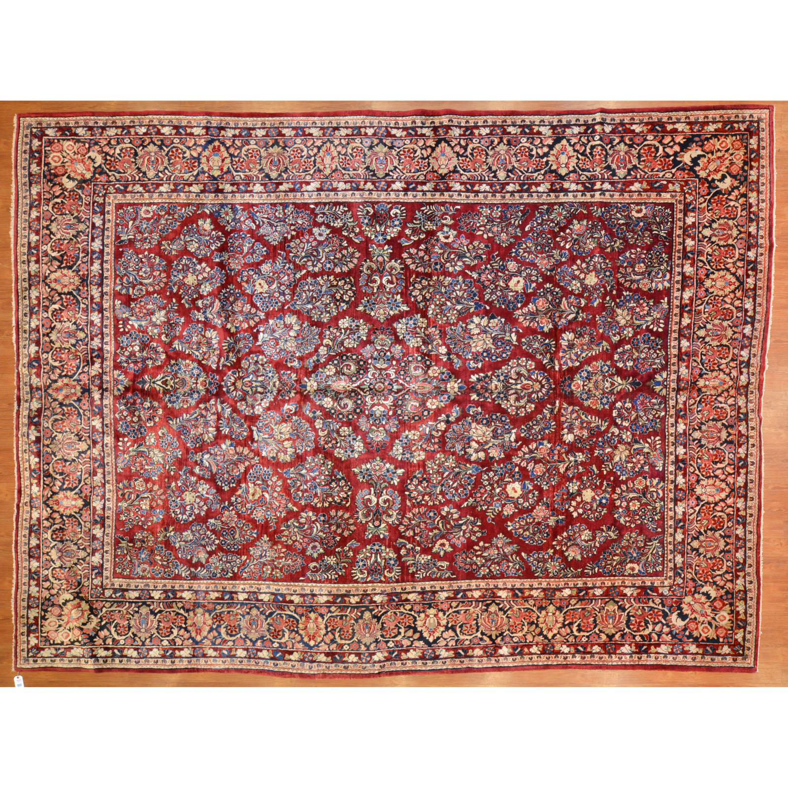 Appraisal: ANTIQUE SAROUK CARPET PERSIA X Second quarter- th century hand-knotted