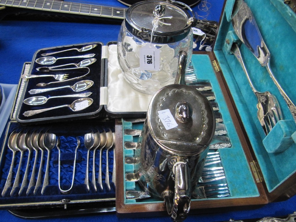 Appraisal: Tray lot of EP - biscuit barrel teapot cased cutlery