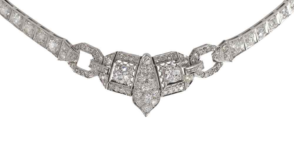 Appraisal: ART DECO 'S PERIOD PLATINUM CT DIAMOND NECKLACE Stunning platinum