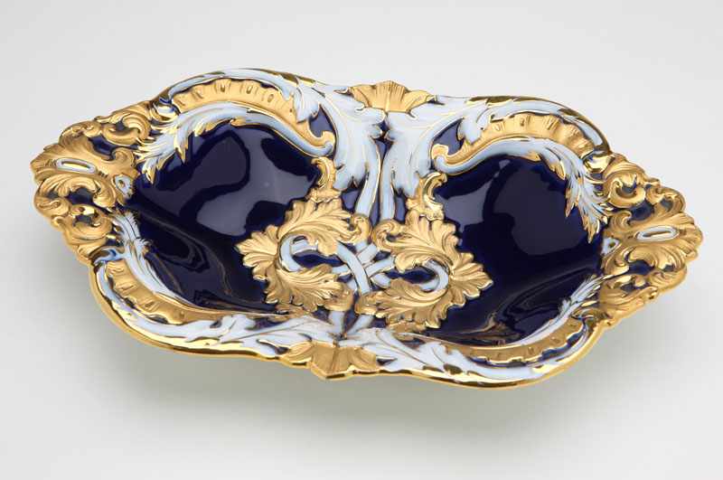 Appraisal: A Meissen parcel-gilt cobalt blue and white porcelain bowl B