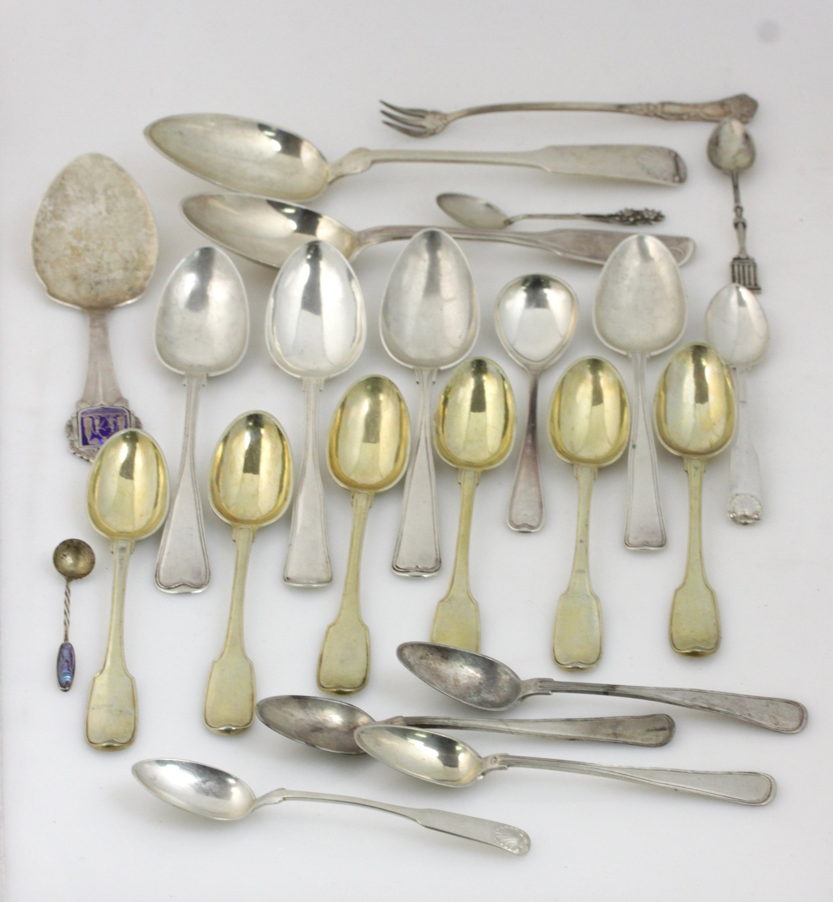 Appraisal: A set of six Continental silver gilt teaspoons th Century