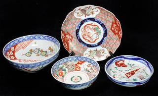 Appraisal: Japanese Imari Bowls and Plate c lot of Japanese Imari