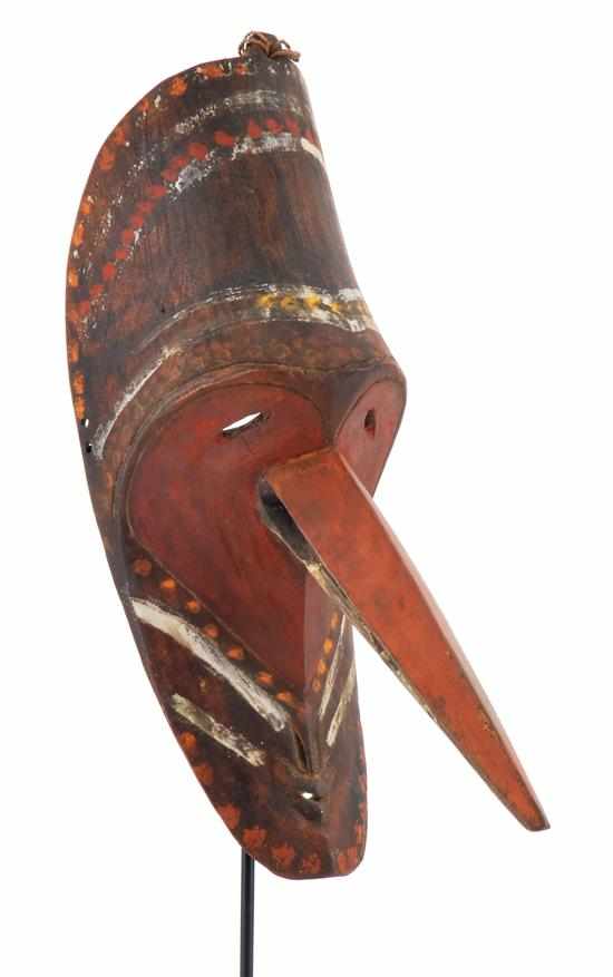 Appraisal: BOIKEN BARAG 'MOSQUITO MASK' Turubu area Papua New Guinea These