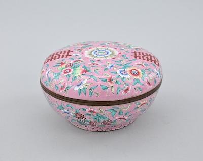 Appraisal: A Chinese Enameled Covered Box Circular form with a small