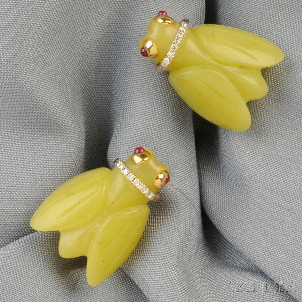 Appraisal: kt Gold Hardstone Ruby and Diamond Cicada Cuff Links each