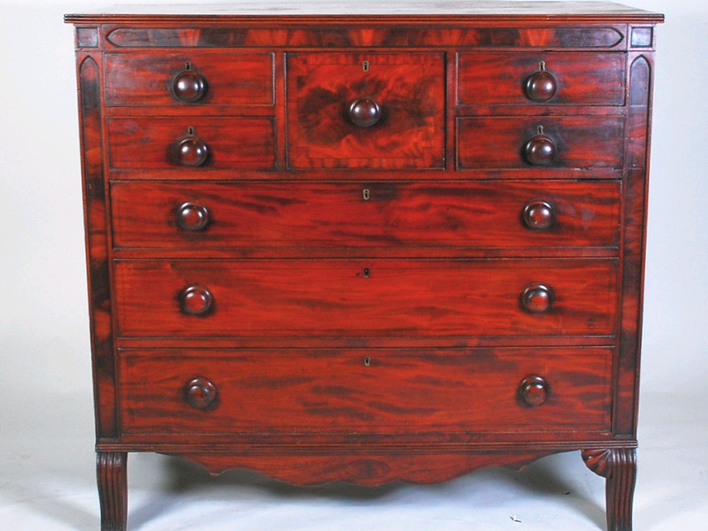 Appraisal: EARLY NINETEENTH CENTURY LARGE MAHOGANY CHEST OF DRAWERS the reeded