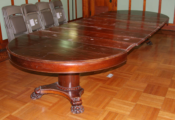 Appraisal: Victorian mahogany pedestal base banquet expansion table single pedestal with