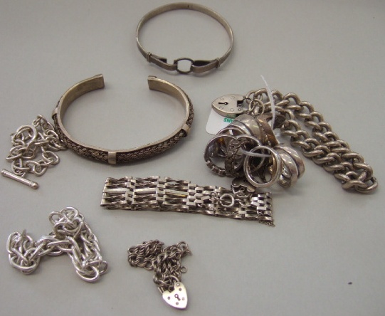 Appraisal: Mostly silver jewellery comprising a curb link bracelet with a