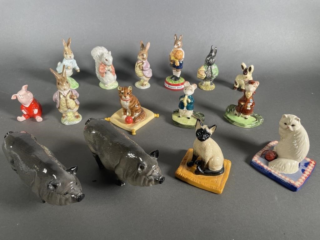 Appraisal: Lot of fifteen figurines including Royal Doulton and Royal Albert